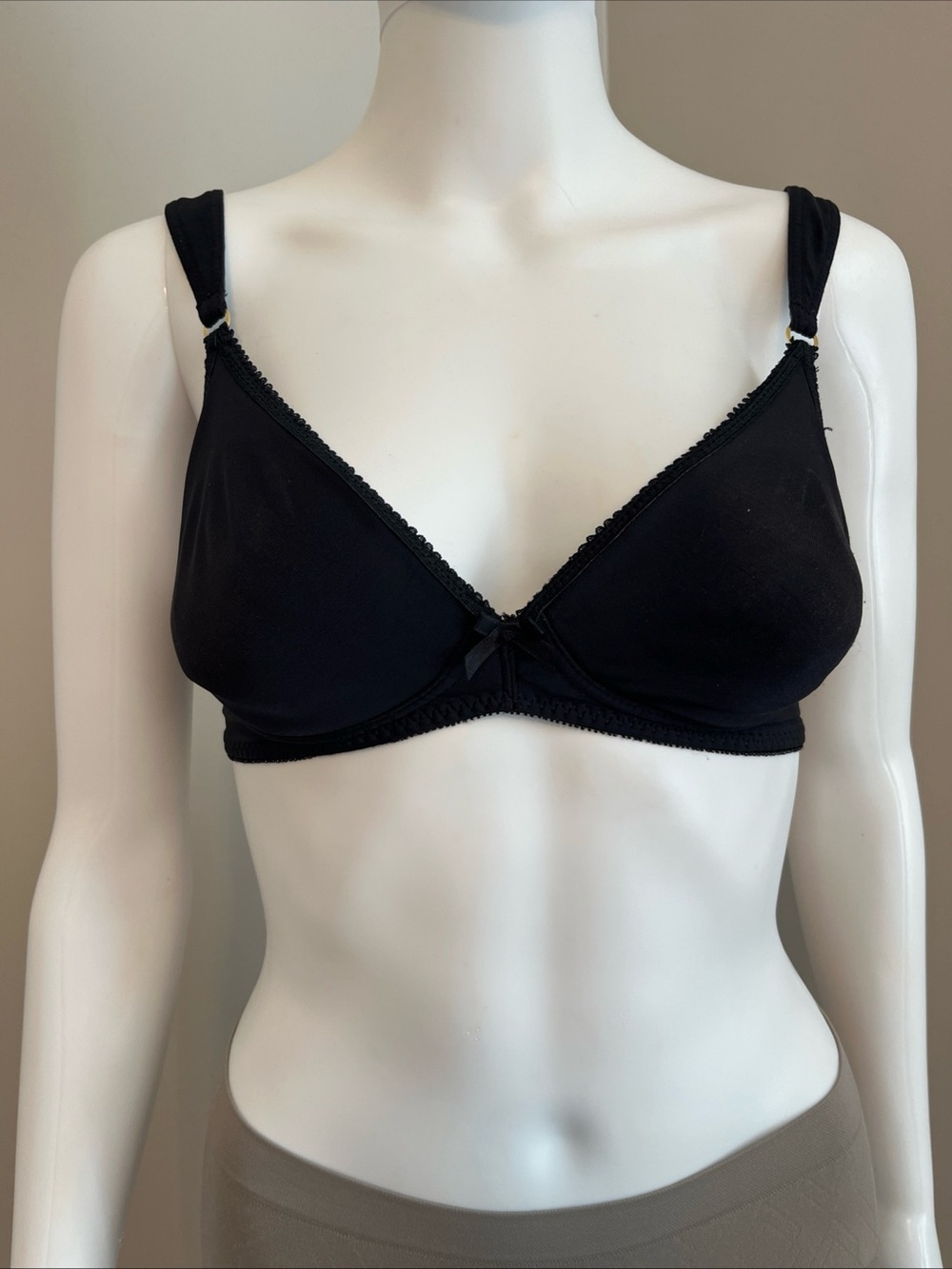 Classic Black Wireless Cotton Bra - Women Intimates 34C
